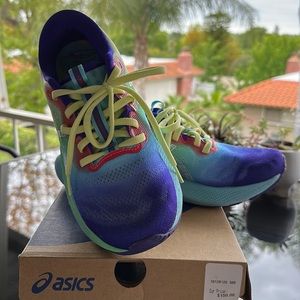 ASICS gel-nimbus lite 2 size 8